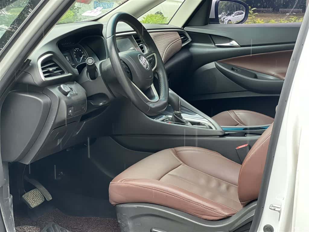 Buick GL6, 2021 25