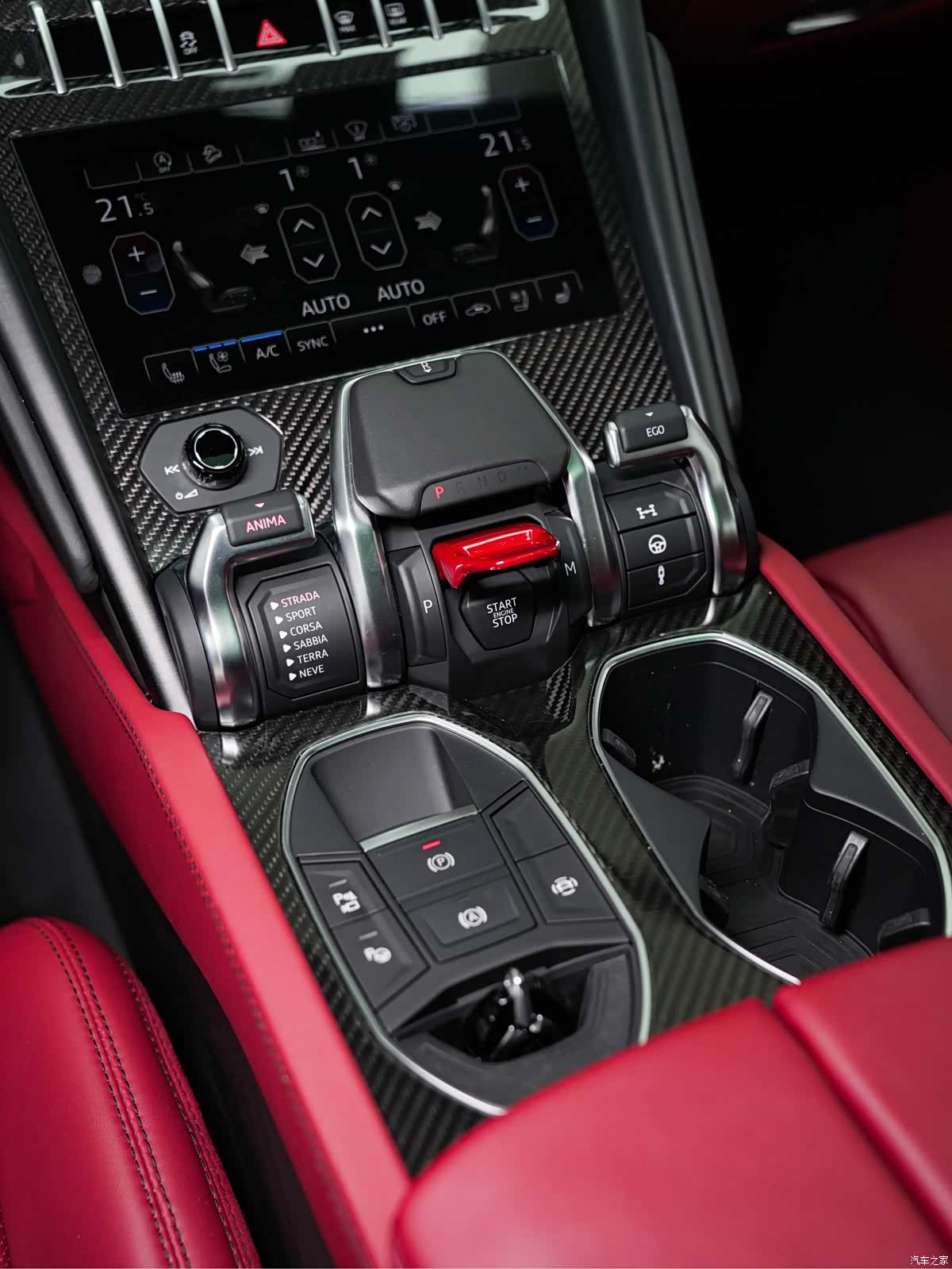 Lamborghini Urus, 2021 13