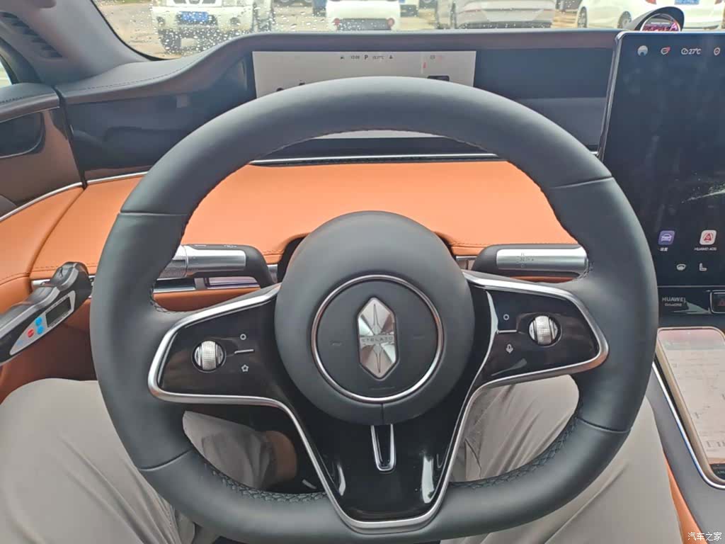 Stelato S9, 2025 11