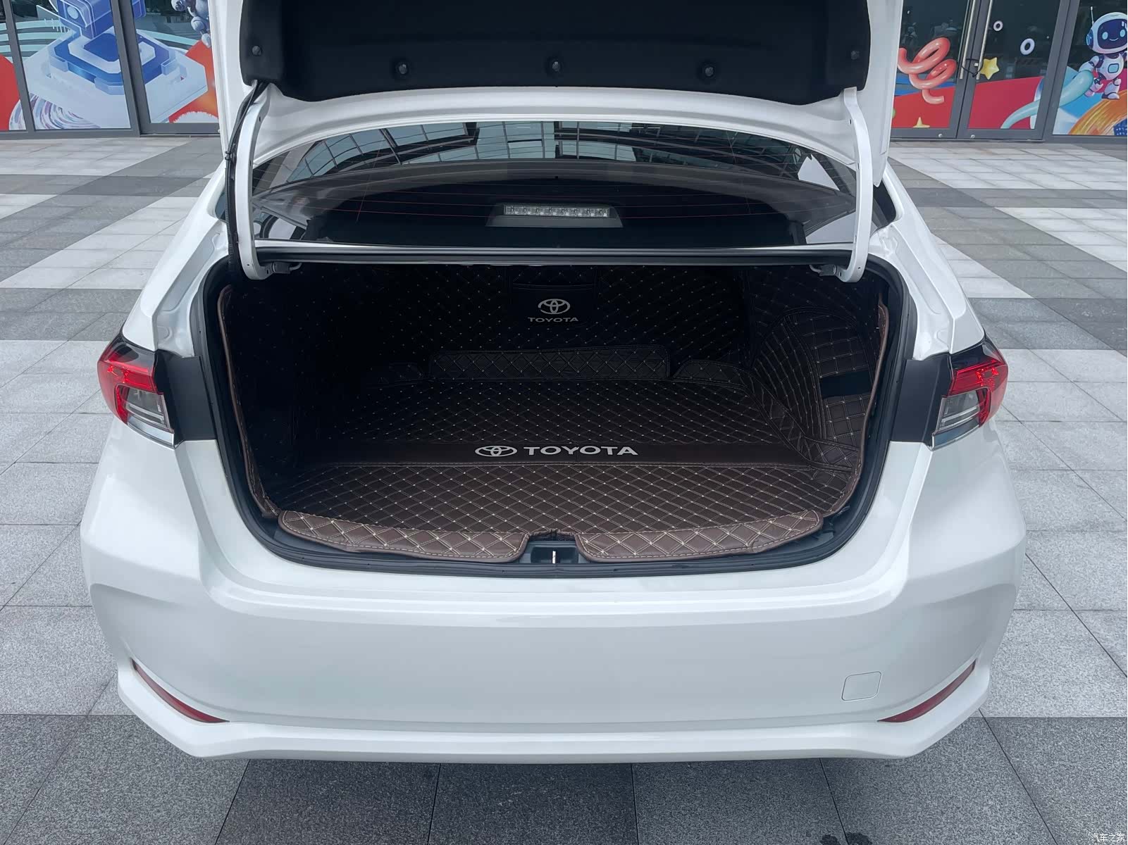 Toyota Corolla, 2023 23