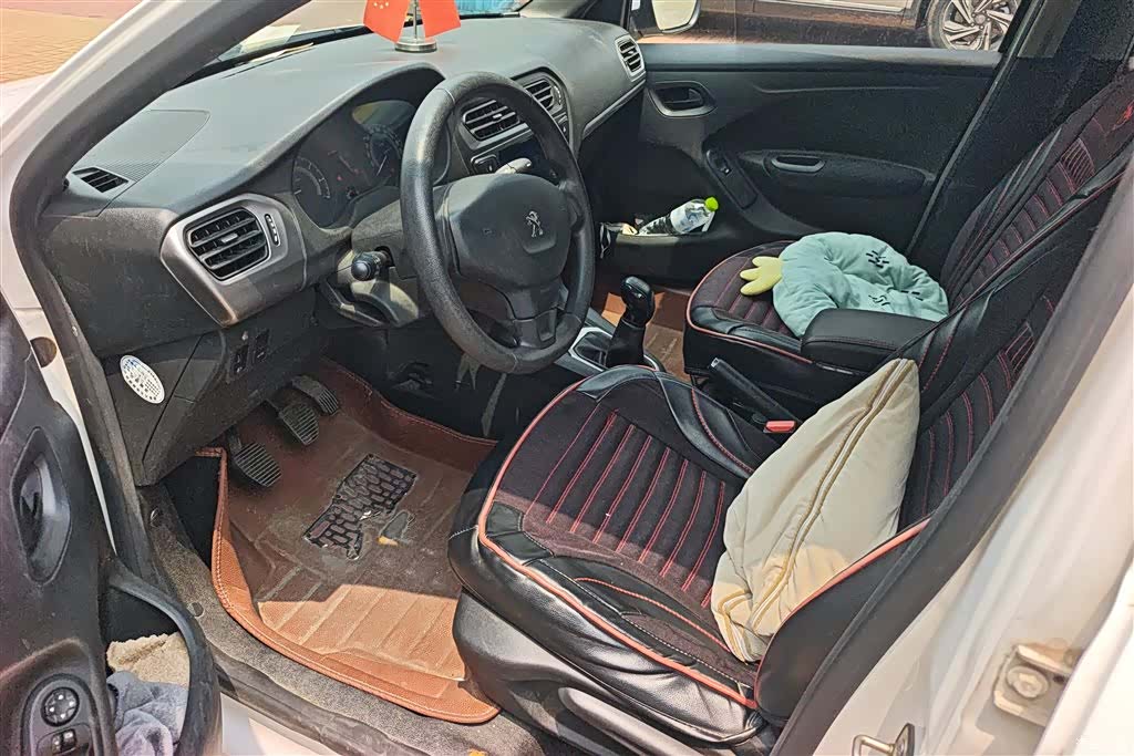 Peugeot 301, 2016 9