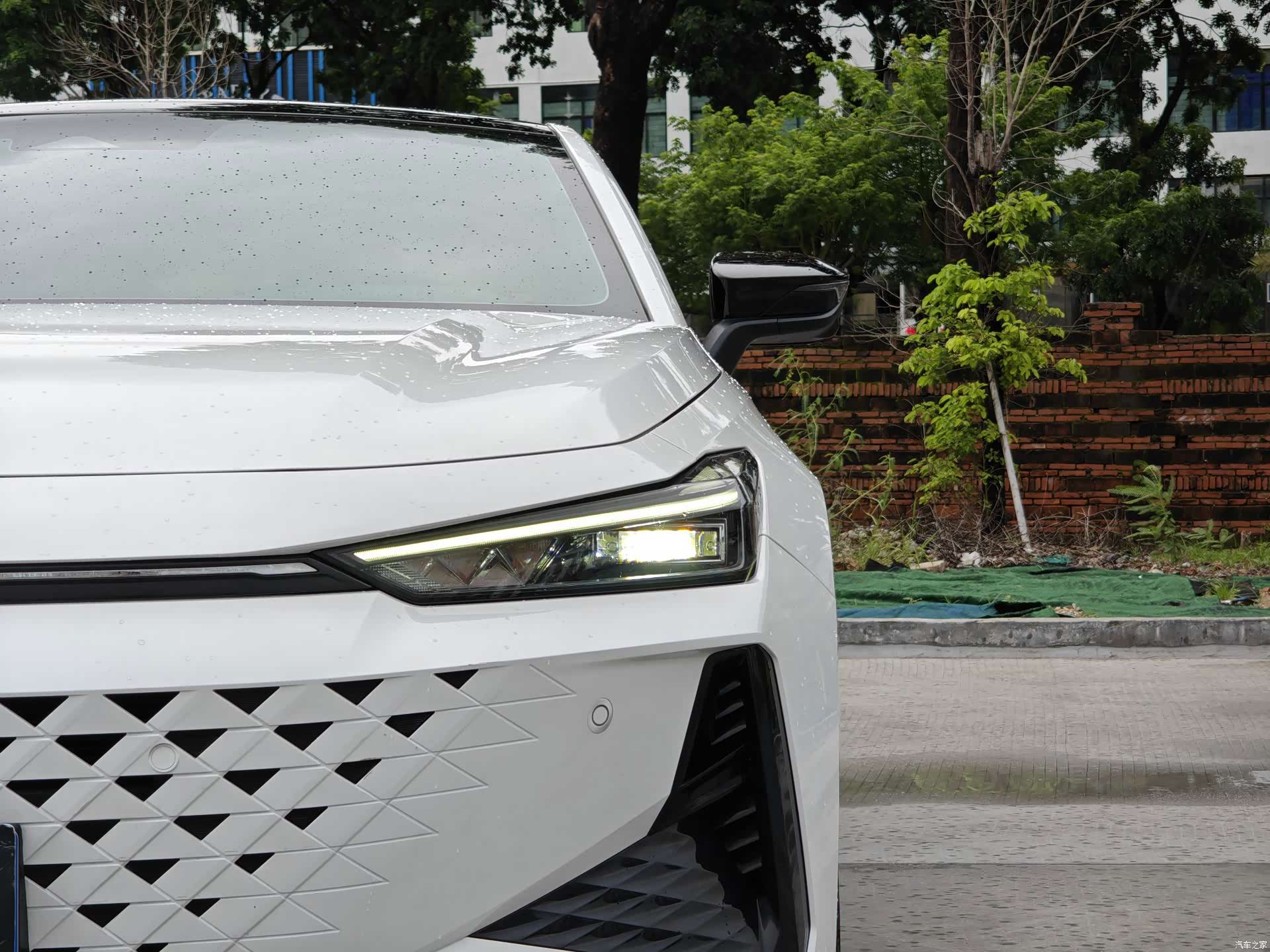 Changan UNI-V, 2024 36