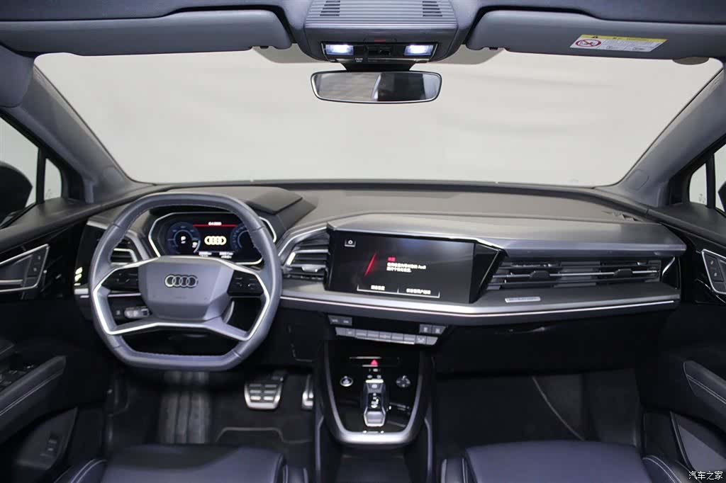 Audi Q4 e-tron, 2024 9
