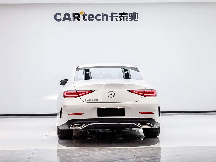 Mercedes-Benz CLS Mercedes-Benz CLS