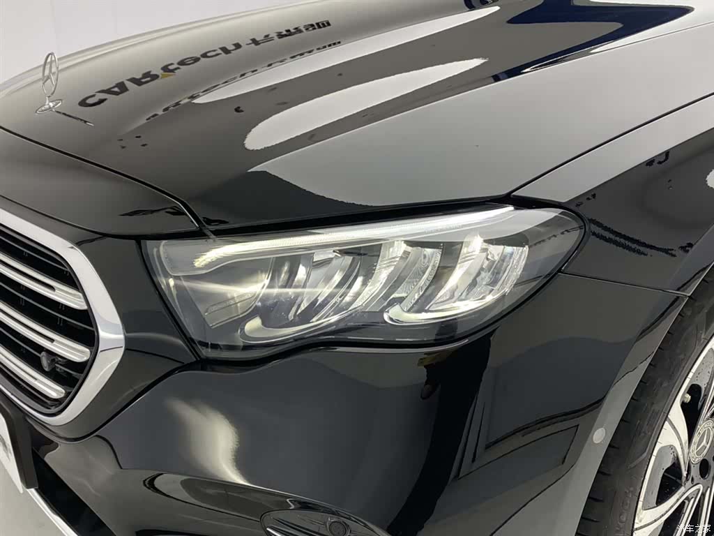 Mercedes-Benz E-Class, 2024 9