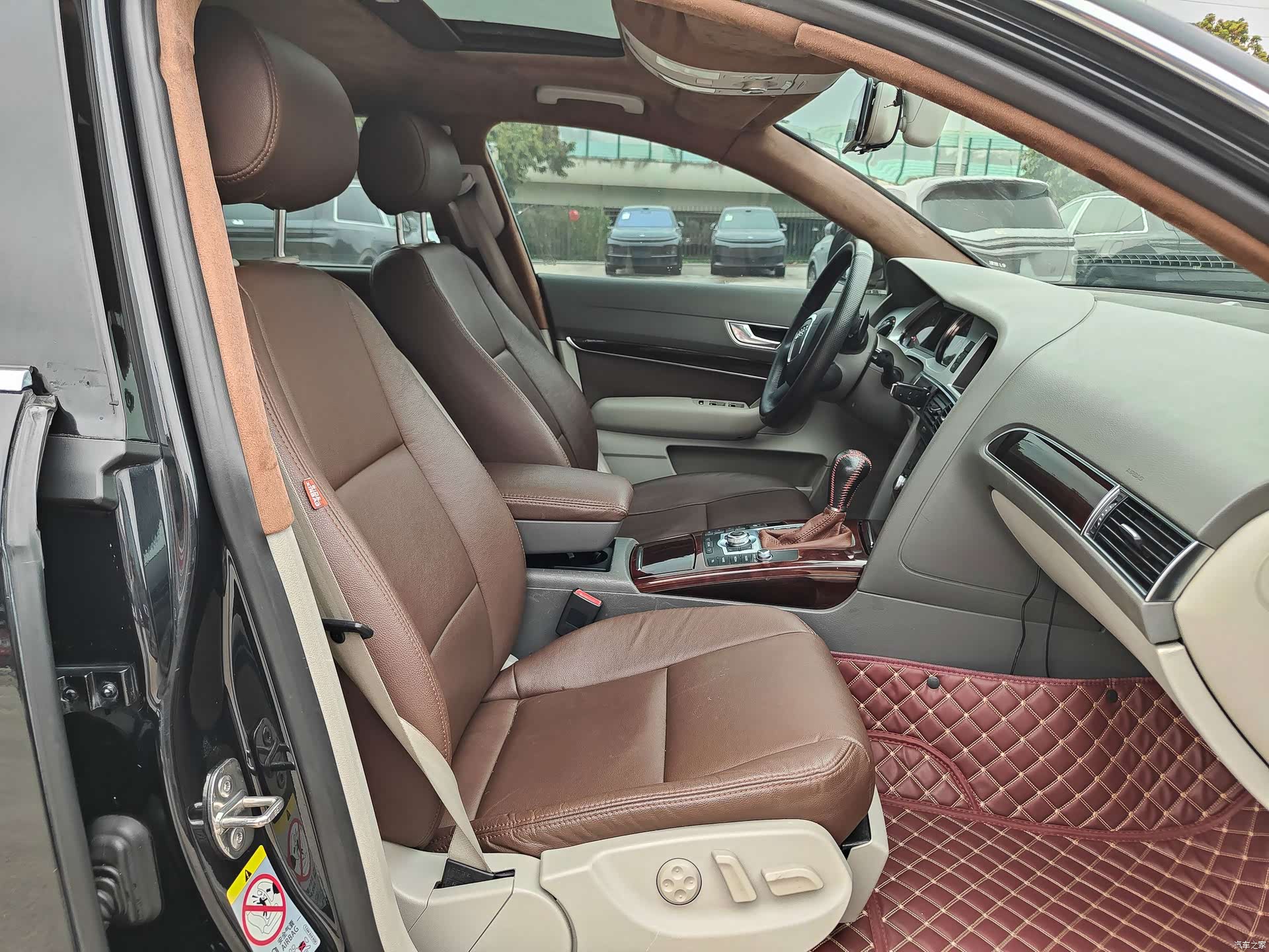 Audi A6L, 2012 11
