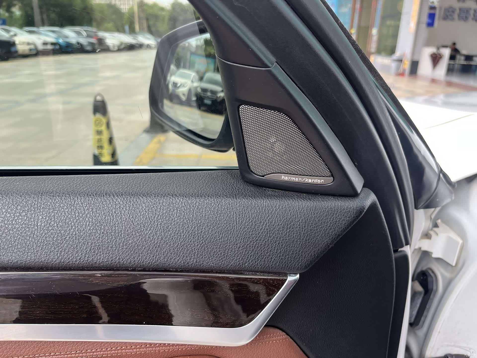 BMW 5 Series, 2015 4
