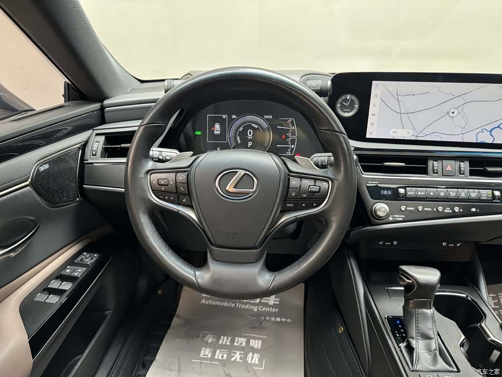Lexus ES, 2023 8