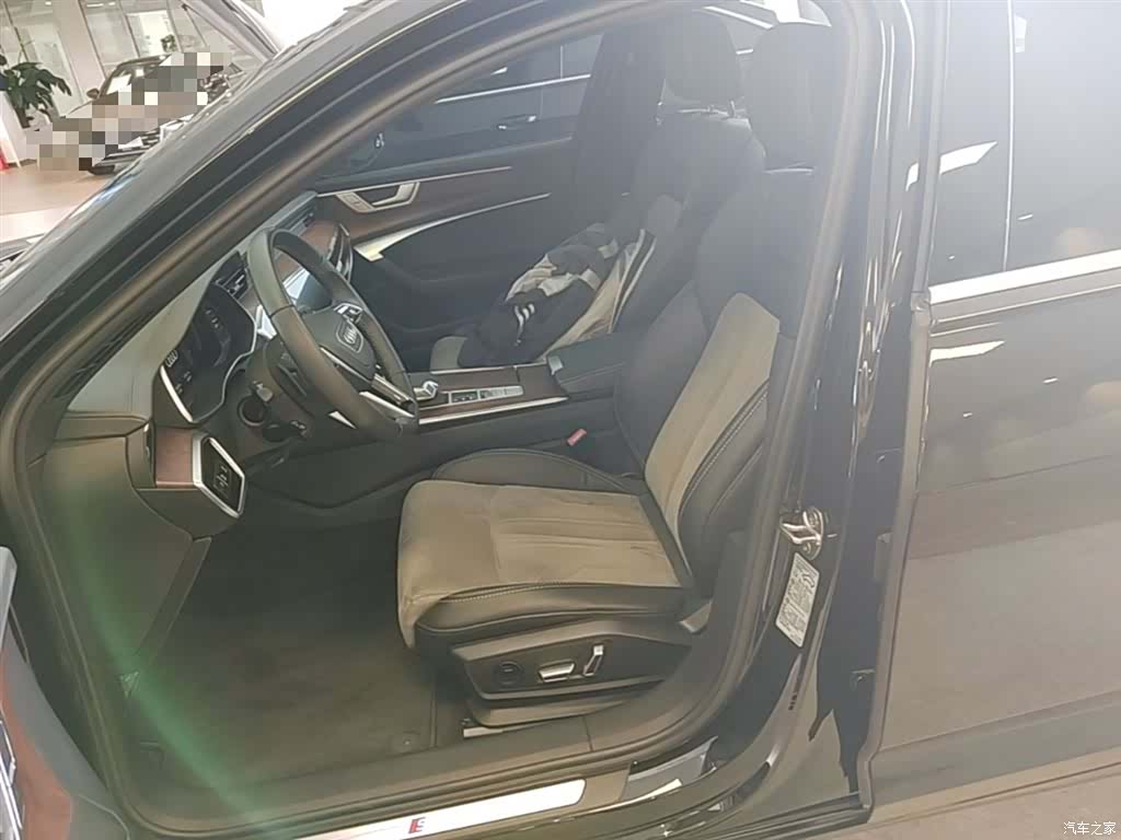 Audi A6L, 2023 22