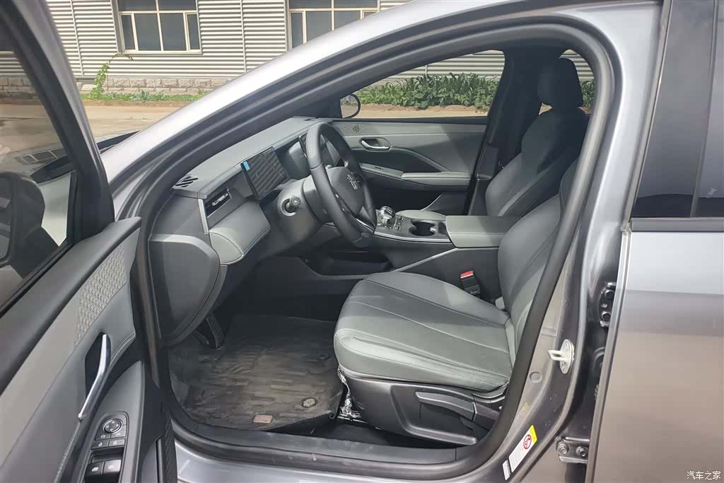 BYD Qin, 2025 9