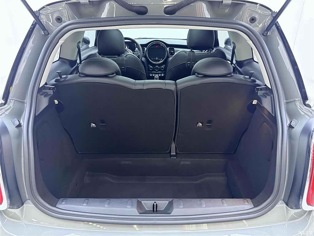 Mini Cooper, 2022 4