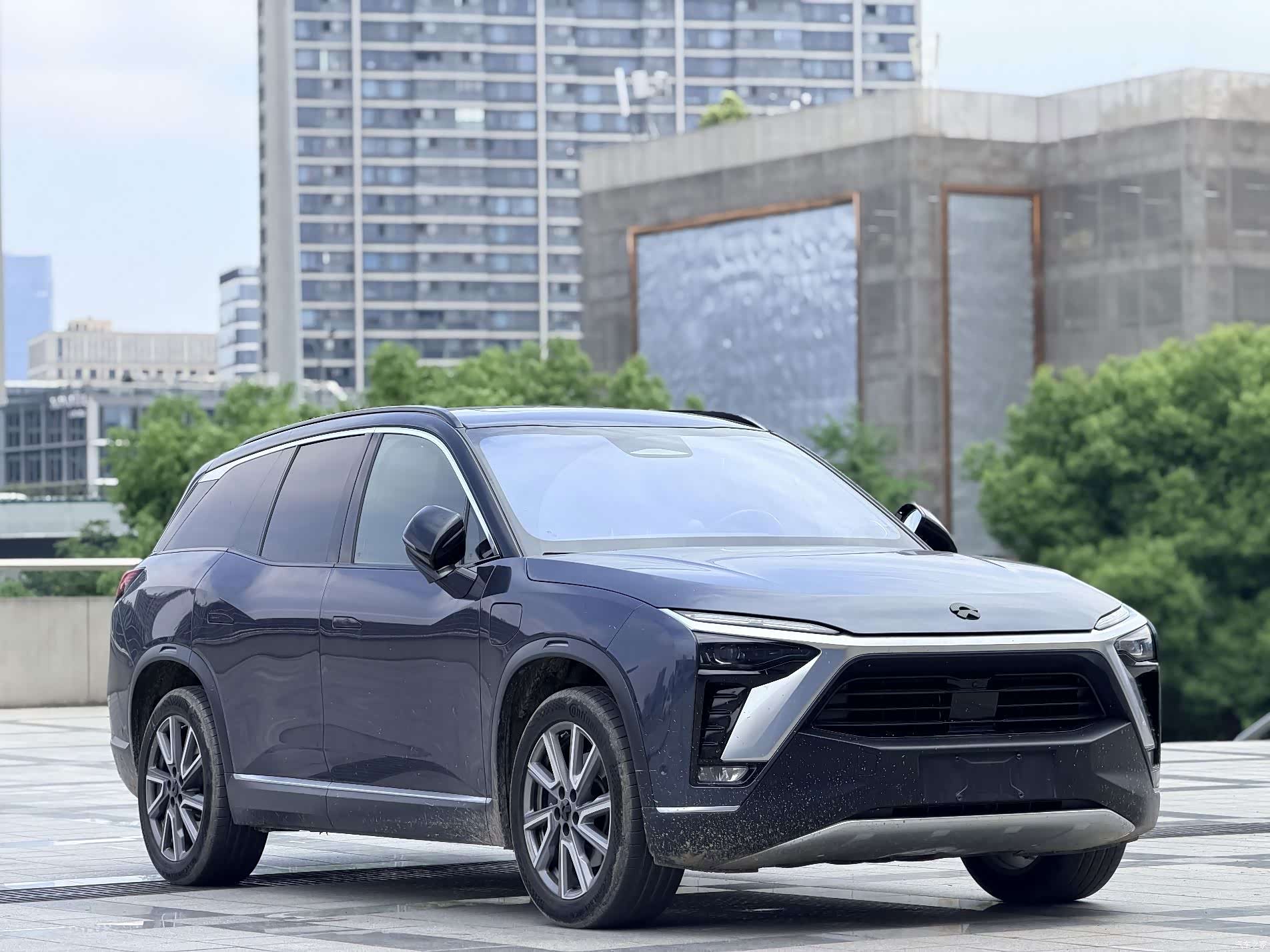 NIO ES8, 2021 3