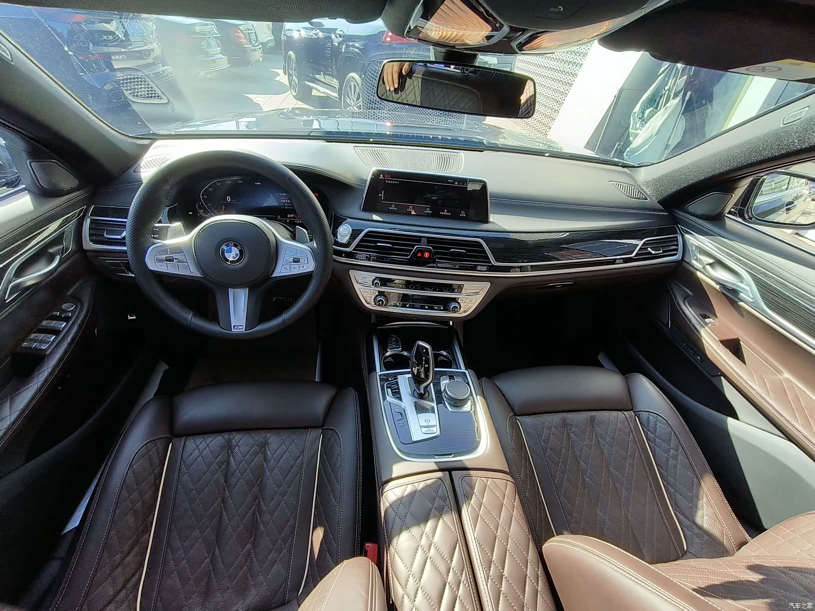 BMW 7 Series, 2020 24
