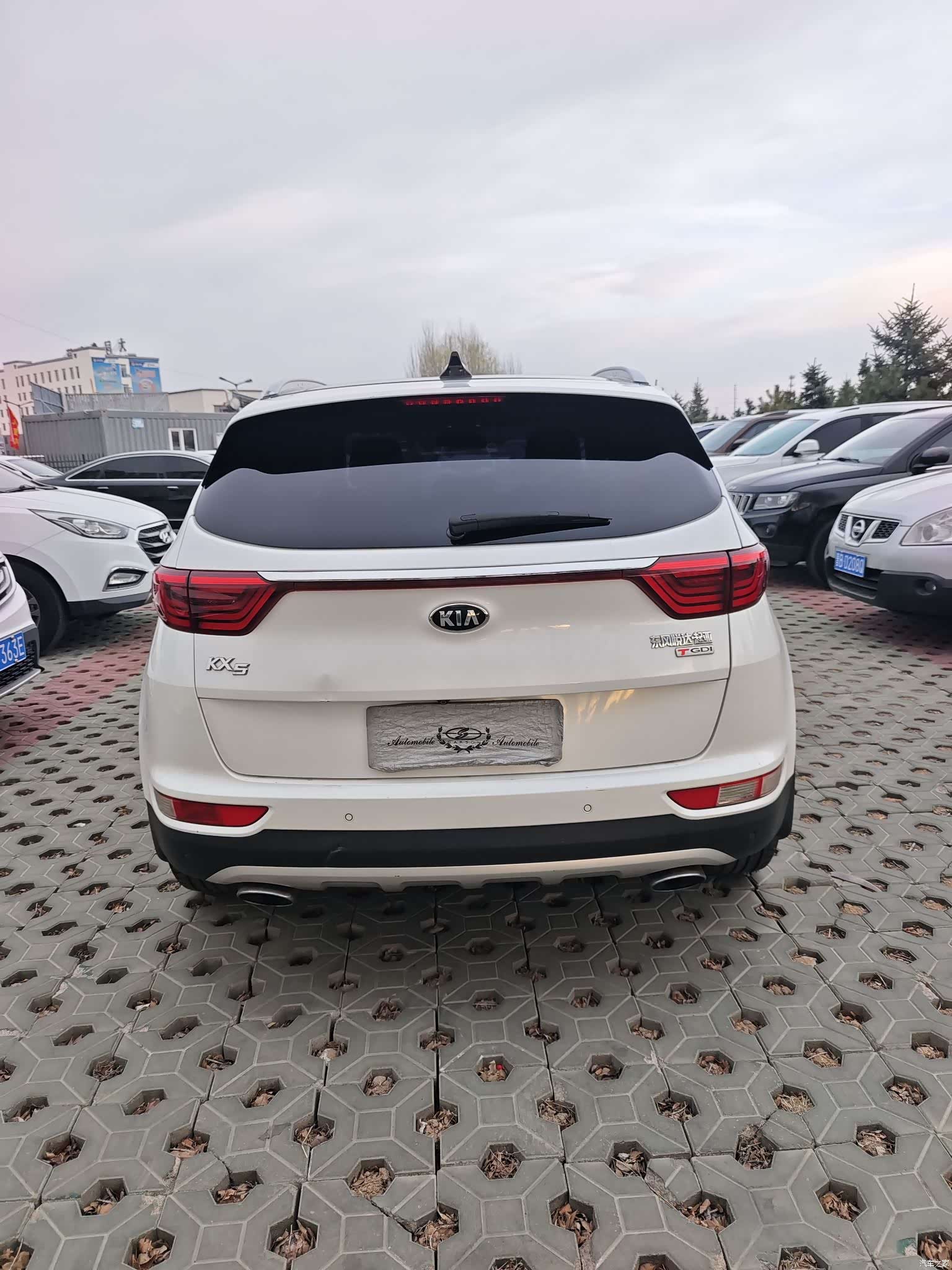 Kia KX5, 2016 8
