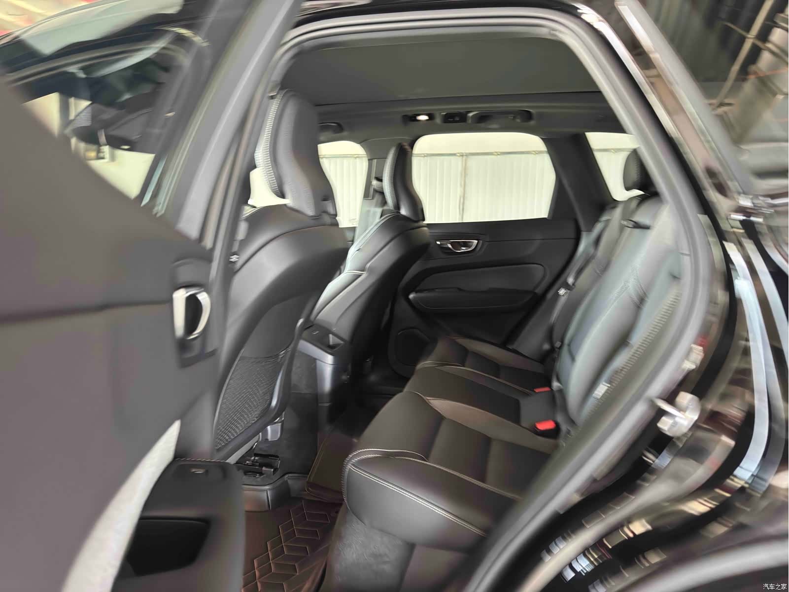 Volvo XC60, 2024 10
