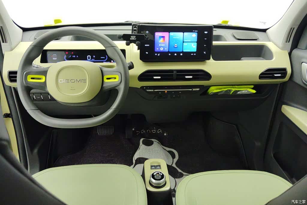 Geely Panda, 2024 12