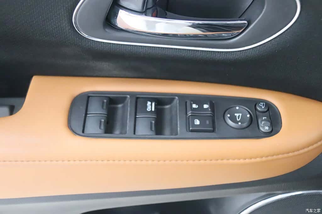 Honda Vezel, 2015 14