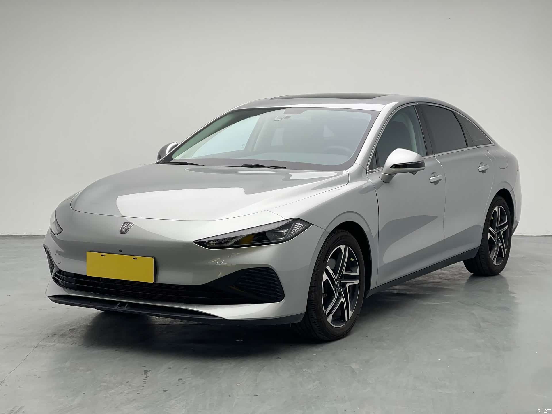 Roewe D7, 2024 1