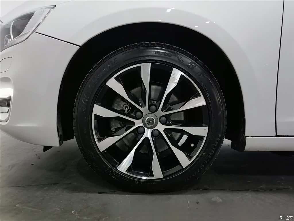 Volvo S60, 2020 17