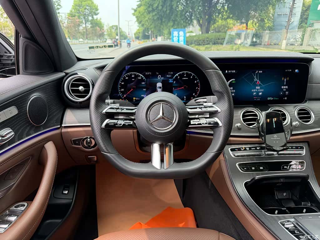 Mercedes-Benz E-Class, 2021 14