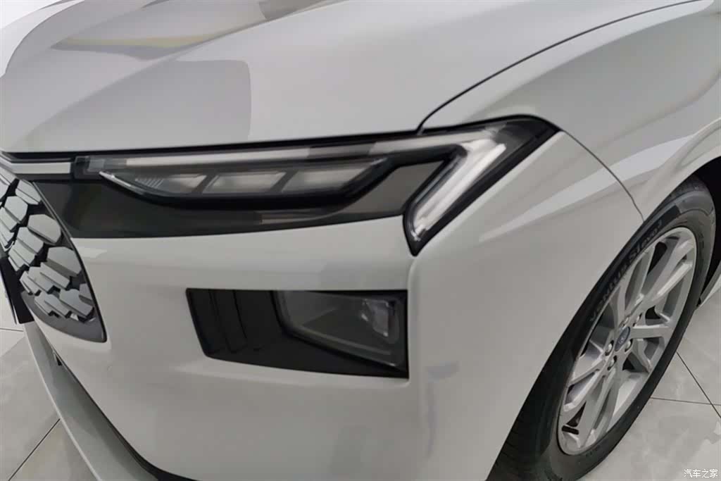 Ford Mondeo, 2023 все фото