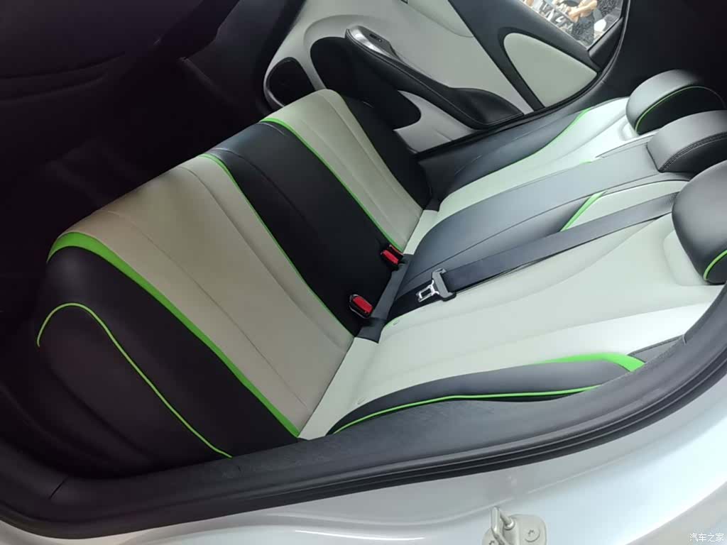 BYD Dolphin, 2023 17