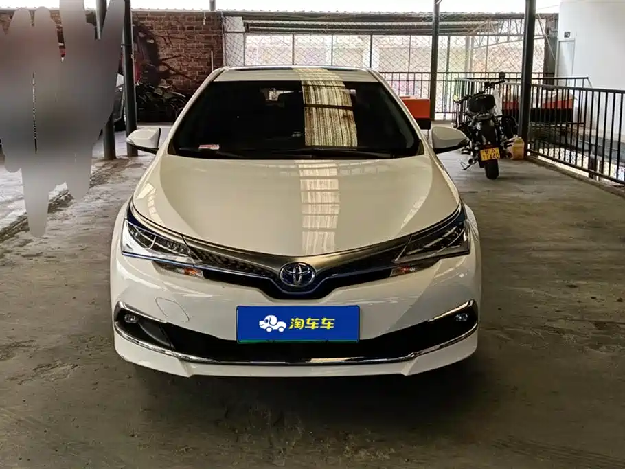 Toyota Corolla dual engine E+