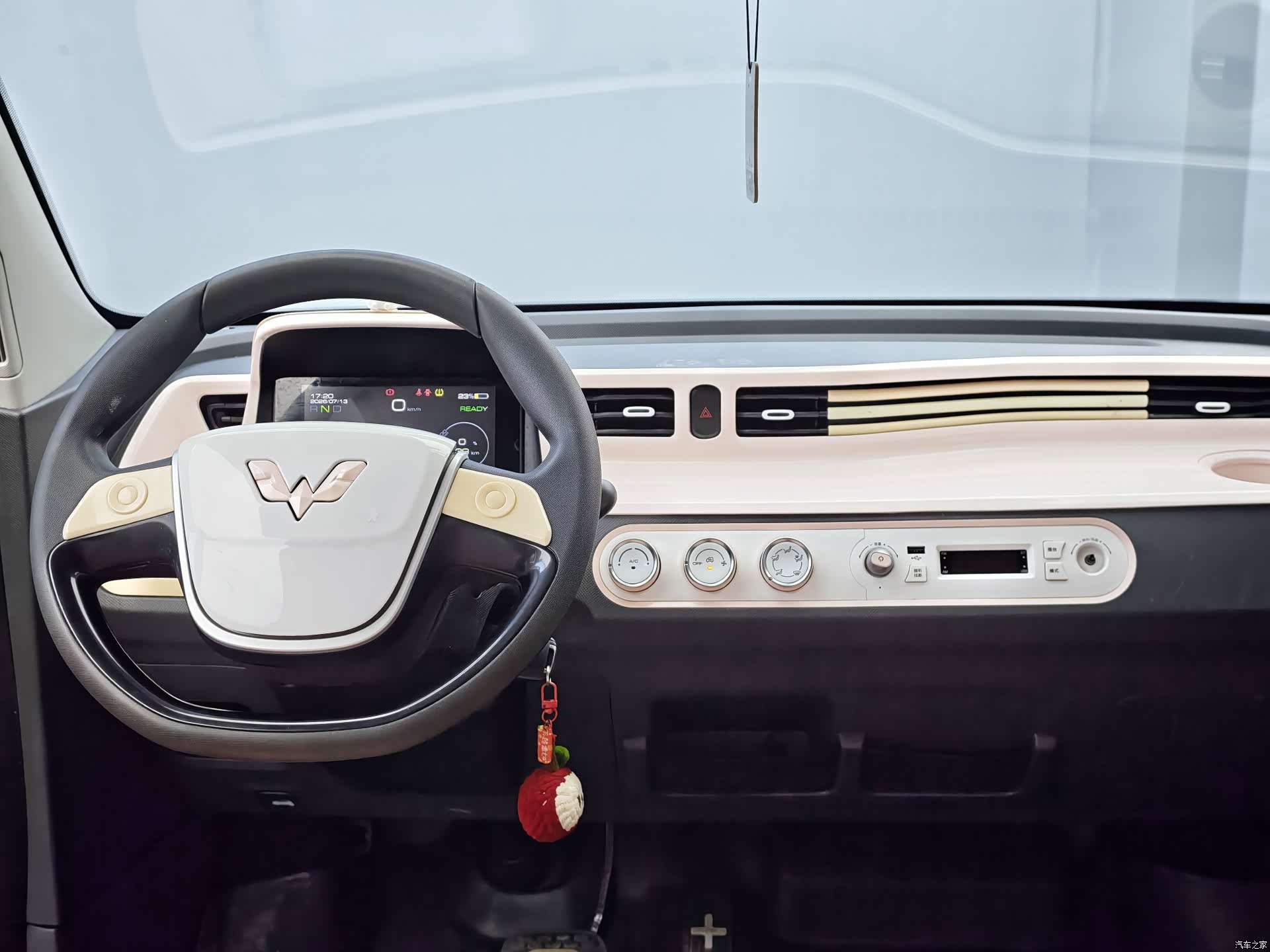 Wuling MINIEV, 2021 22