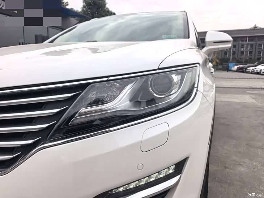 Lincoln MKC, 2015 9