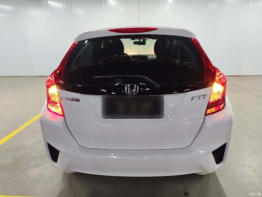 Honda Fit, 2016 6
