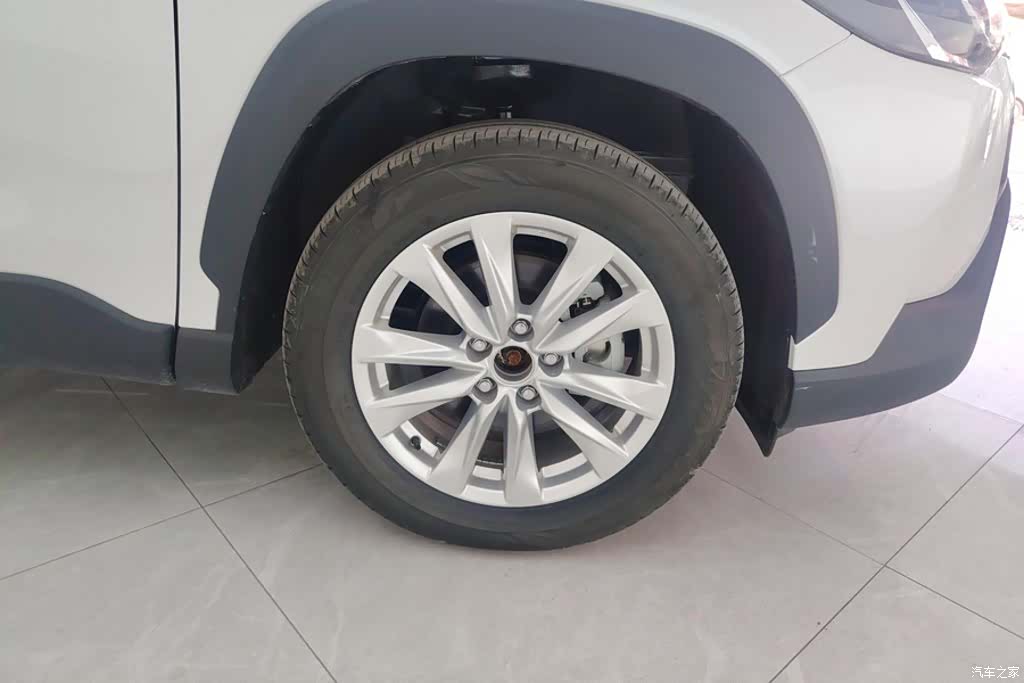 Toyota Corolla, 2026 6