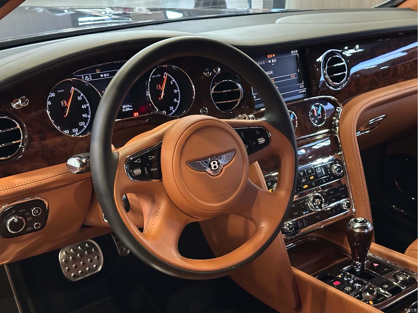 Bentley Mulsanne, 2013 9