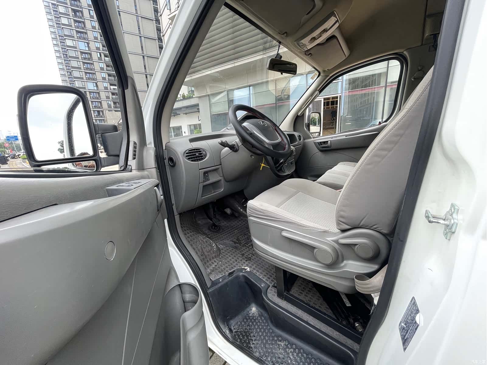 Maxus V80, 2016 8