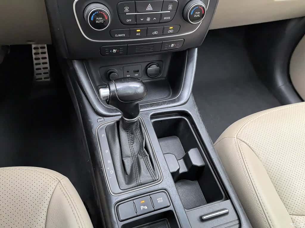 Kia 7, 2013 13