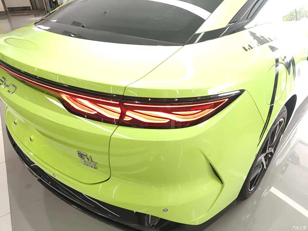 BYD Han, 2025 8