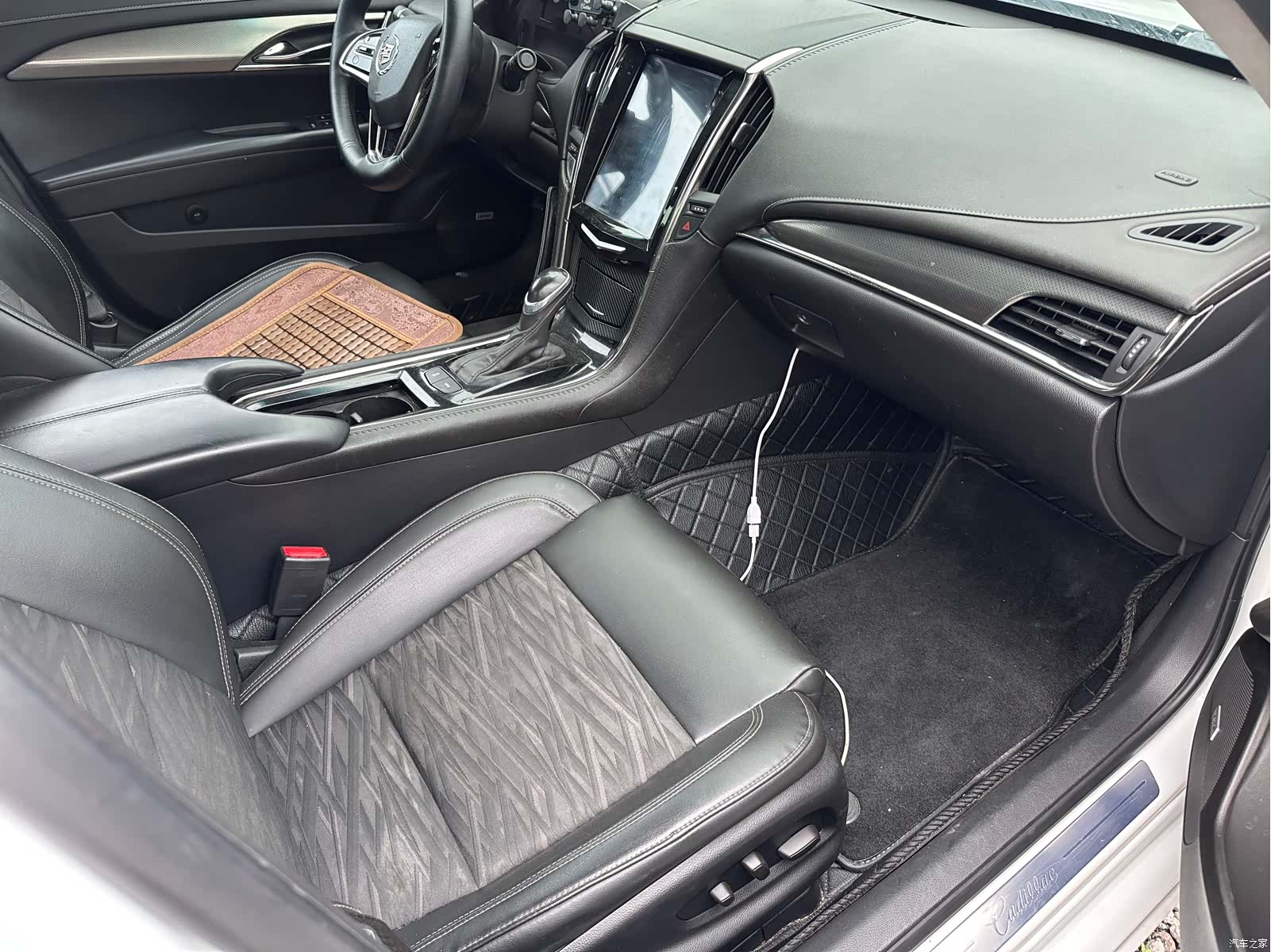 Cadillac ATS-L, 2015 12