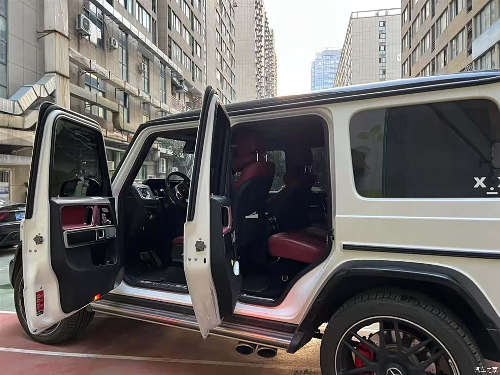 Mercedes-Benz G-Class, 2023 8
