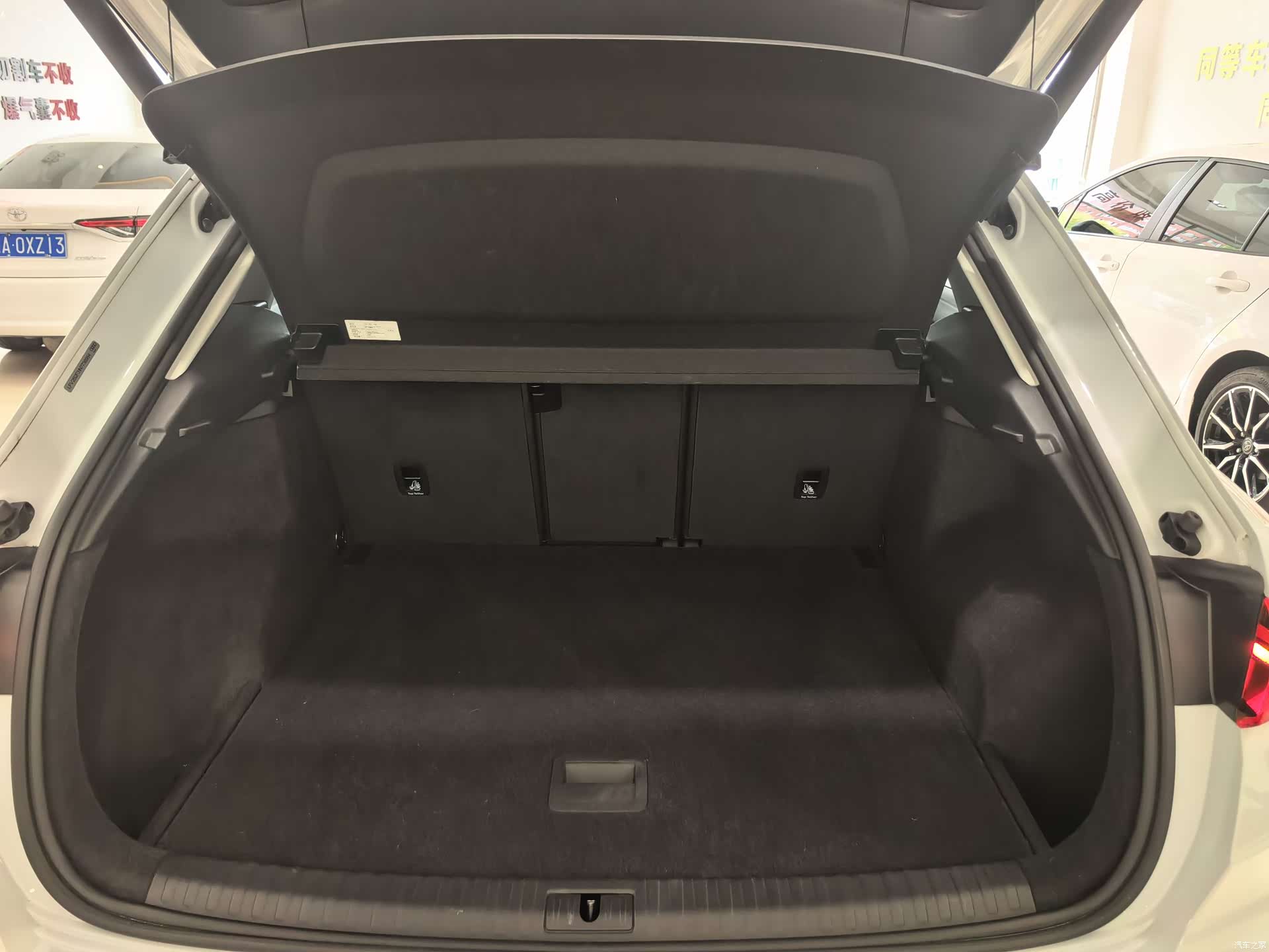 Audi Q3, 2022 13