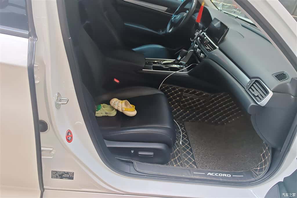 Honda Accord, 2019 8