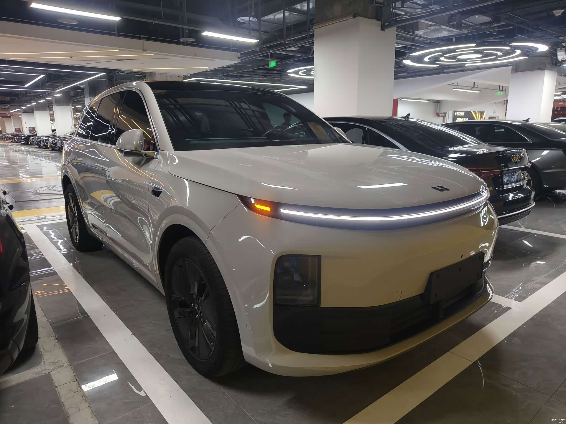 Li Auto L6, 2024 3