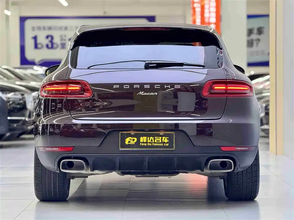 Porsche Macan