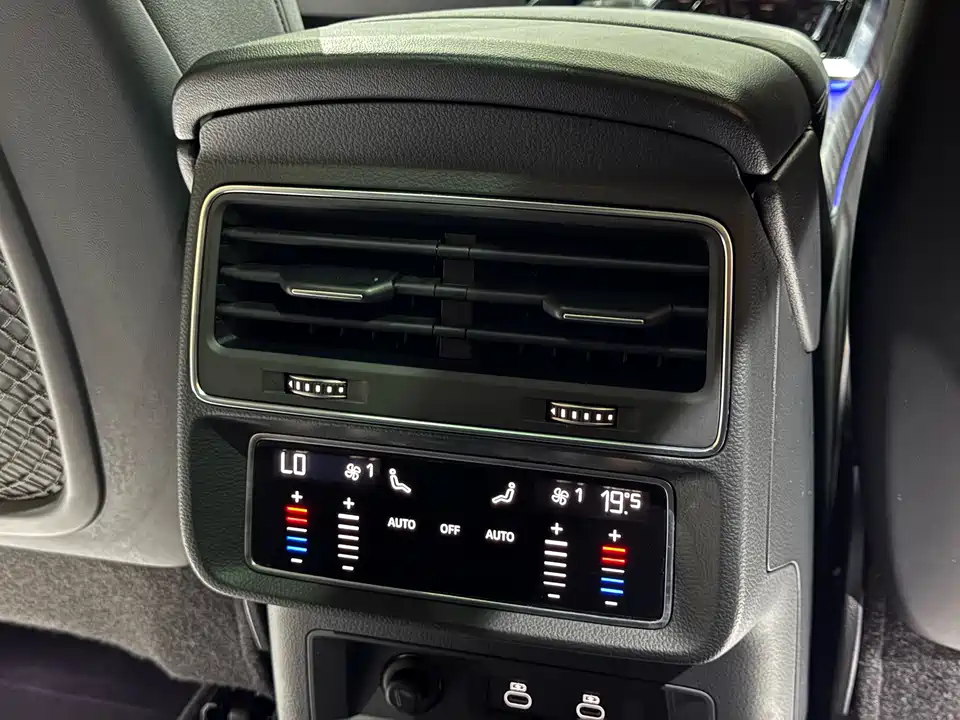 Audi Q8 Audi Q8