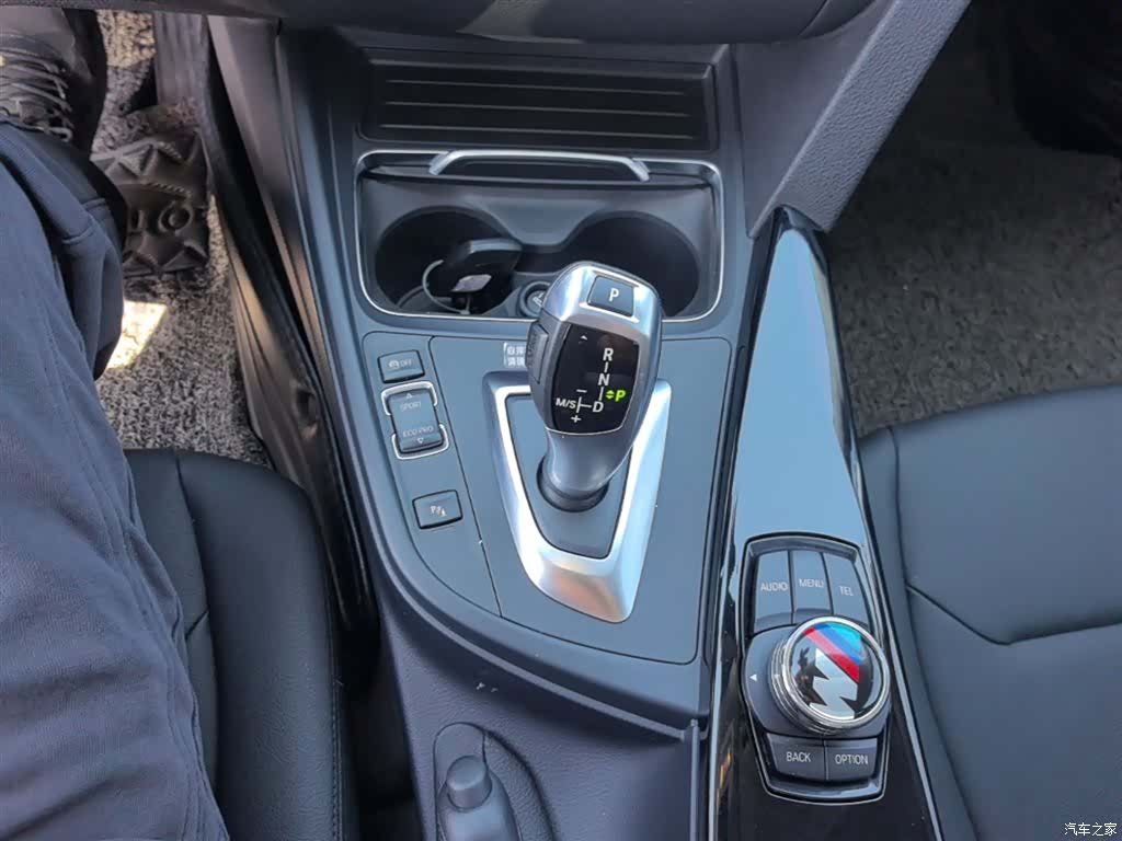 BMW 3 Series, 2016 14