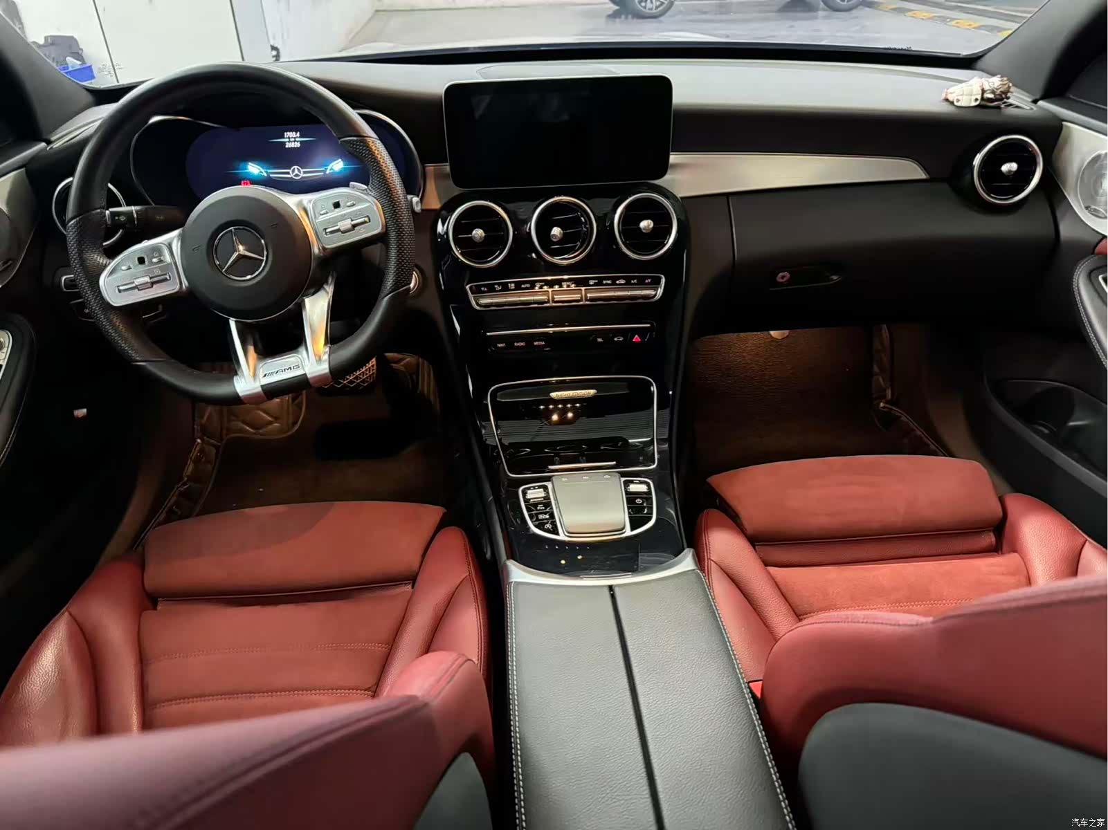 Mercedes-Benz C-Class, 2021 4