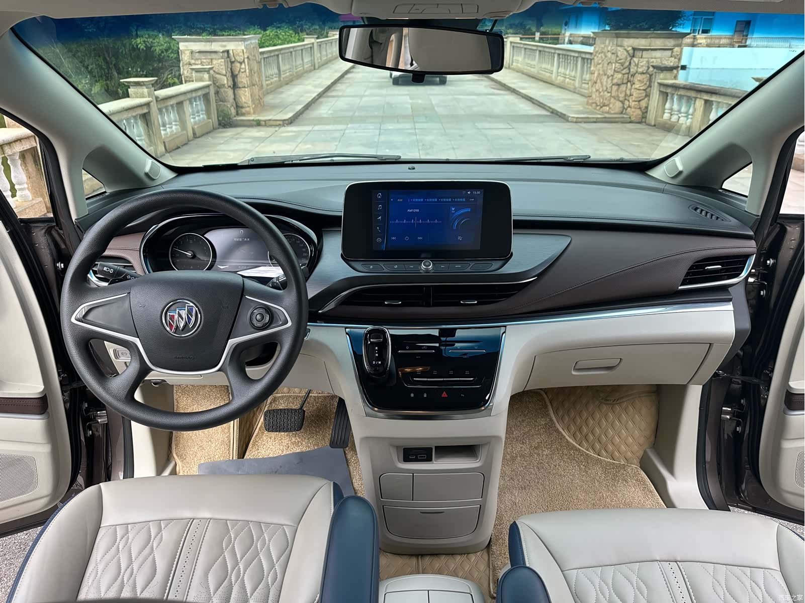 Buick GL8, 2023 все фото