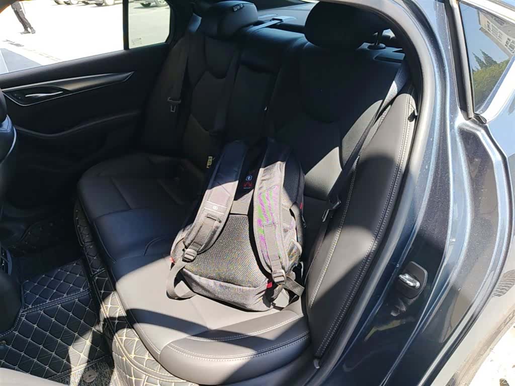 Cadillac CT5, 2022 17