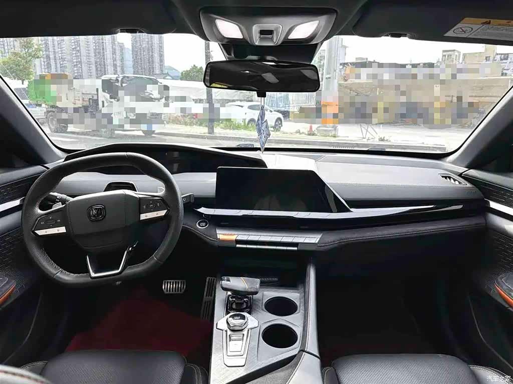 Changan UNI-V, 2022 6