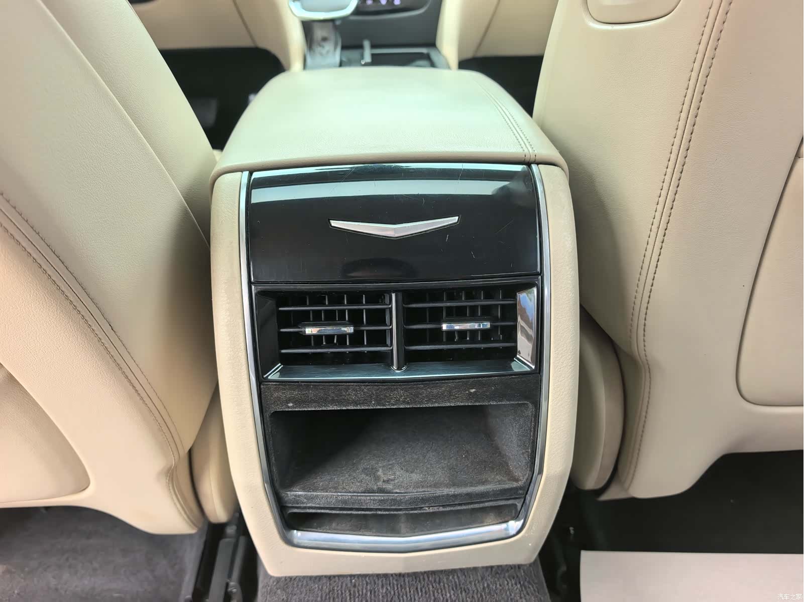 Cadillac CT6, 2017 18
