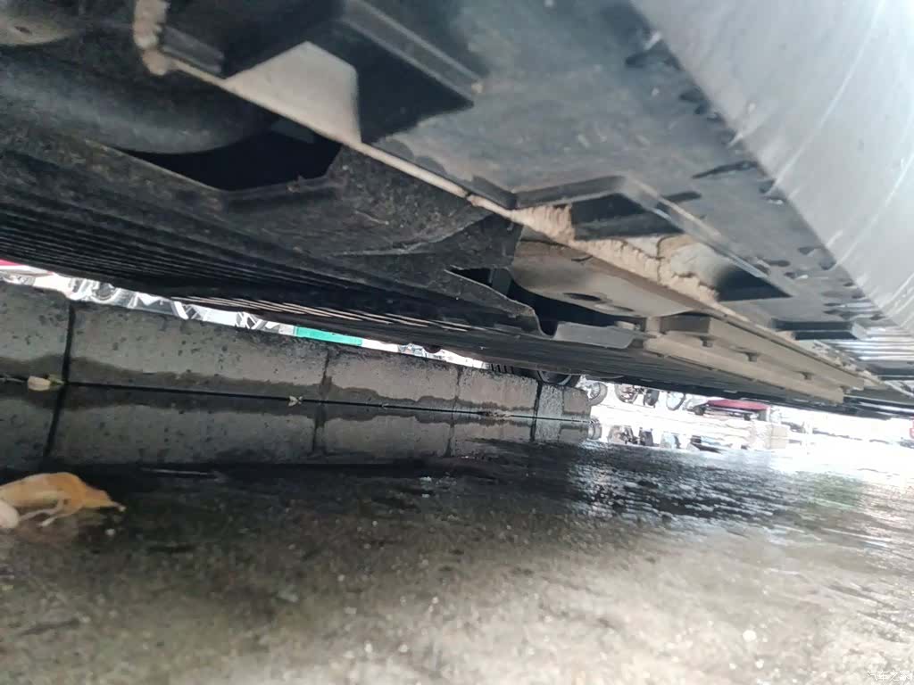 Geely Galaxy L6, 2024 19