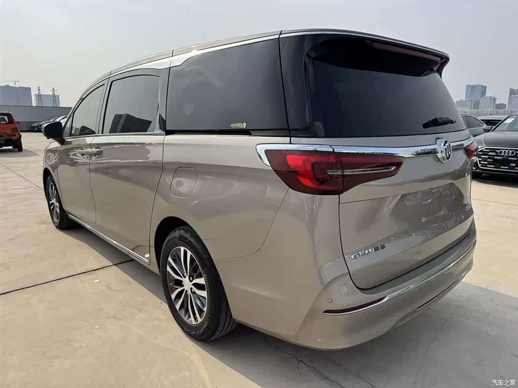 Buick GL8, 2024 8